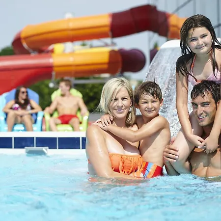 Domaine Golden Lakes Village 4 Villa Boussu-lez-Walcourt